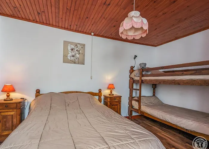 Les Narcisses 度假居 *