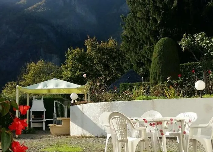 Les Narcisses 度假居 *